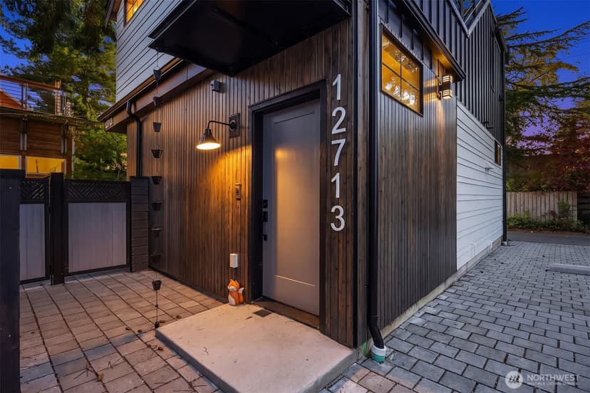 Property photo for 12713 4th Avenue NW, Seattle photo 22