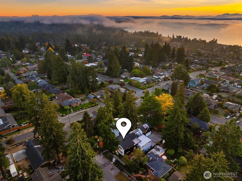 Property photo for 12713 4th Avenue NW, Seattle photo 30
