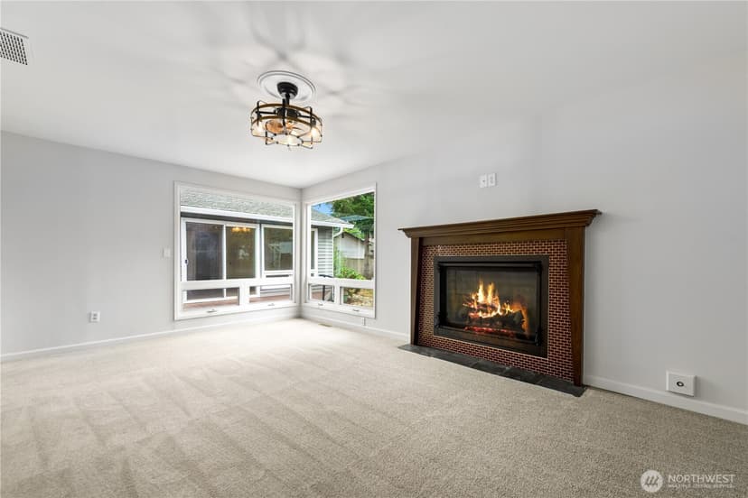 Property photo for 16014 132nd Place SE, Renton photo 12