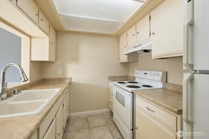 Property photo for 6703 204th Street SW #206, Lynnwood photo 13