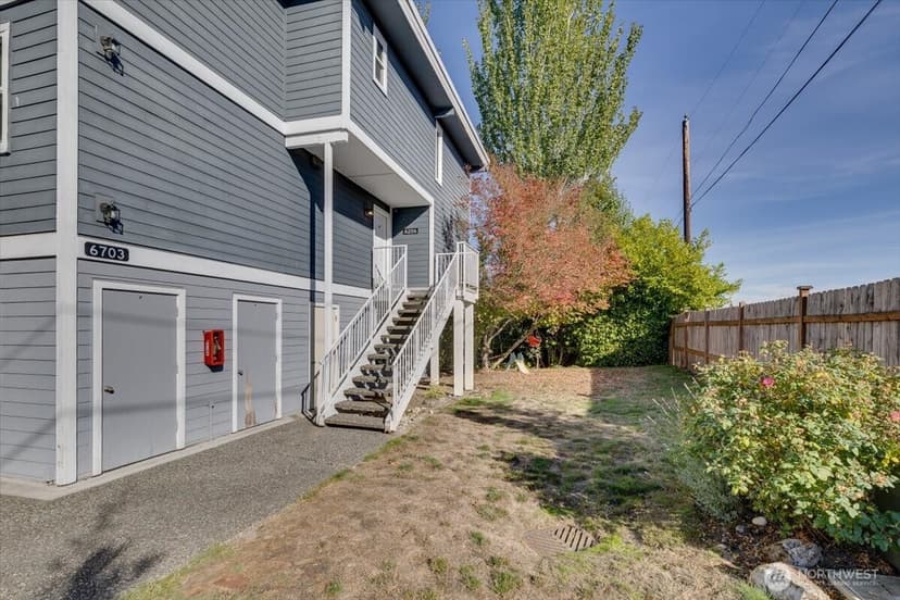 Property photo for 6703 204th Street SW #206, Lynnwood photo 2