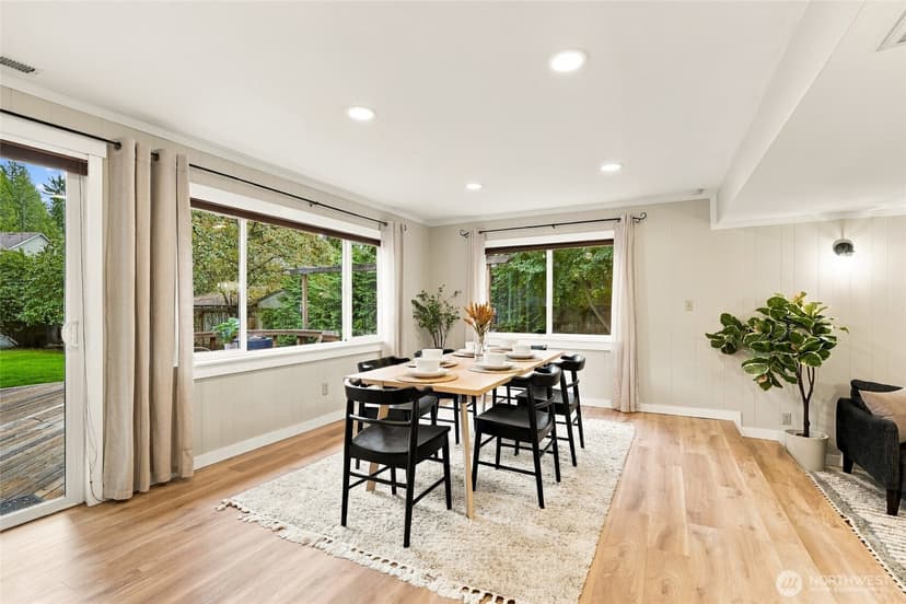 Property photo for 19631 Bartlett Road, Bothell photo 12