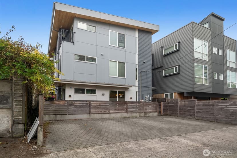 Property photo for 122 17th Avenue E #B, Seattle photo 33