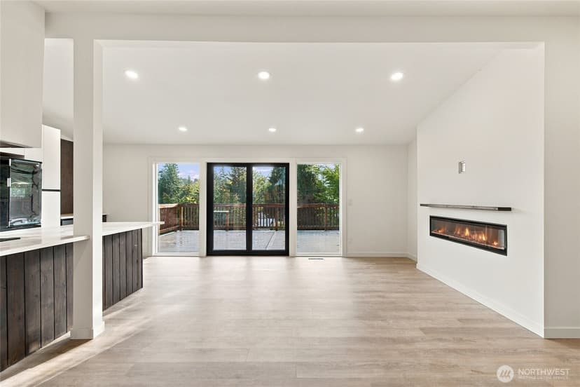 Property photo for 11224 35th Avenue SW, Seattle photo 8