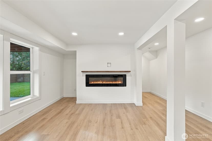Property photo for 11224 35th Avenue SW, Seattle photo 25