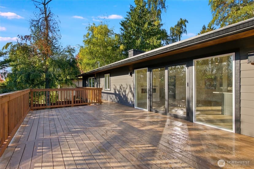 Property photo for 11224 35th Avenue SW, Seattle photo 14