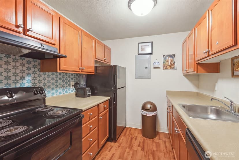 Property photo for 6230 S 129 Street, Seattle photo 15