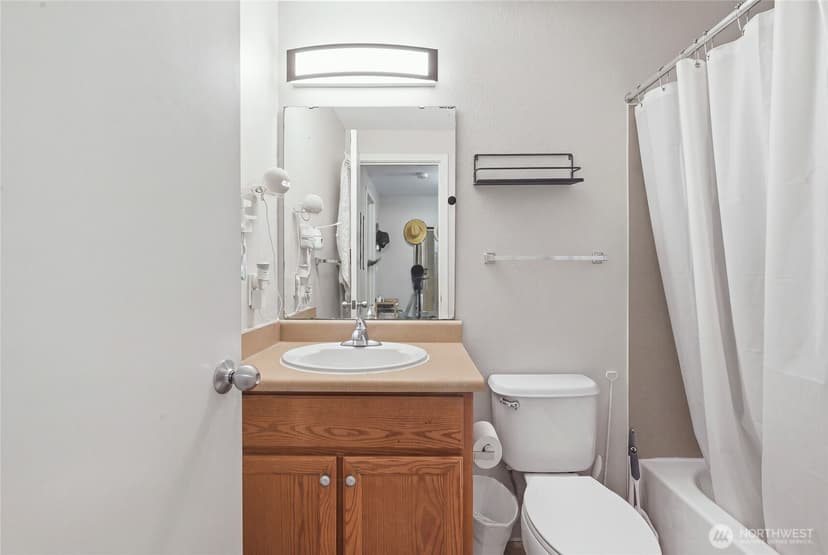 Property photo for 6230 S 129 Street, Seattle photo 18