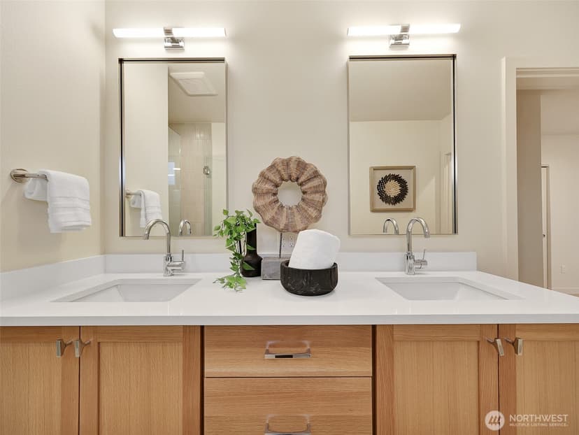 Property photo for 1410 N 47th Street #A, Seattle photo 16