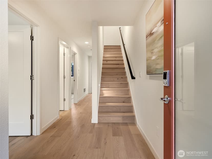 Property photo for 1410 N 47th Street #A, Seattle photo 3