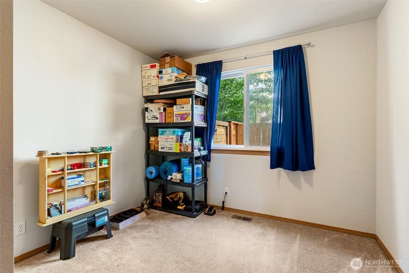 Property photo for 5206 60th Place NE, Marysville photo 16