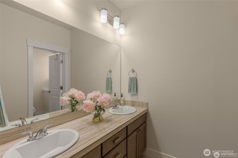 Property photo for 1069 SE 13th Place, North Bend photo 20
