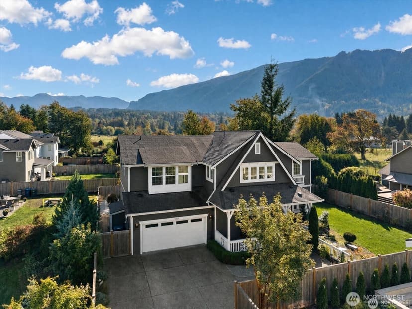 Property photo for 1069 SE 13th Place, North Bend photo 38