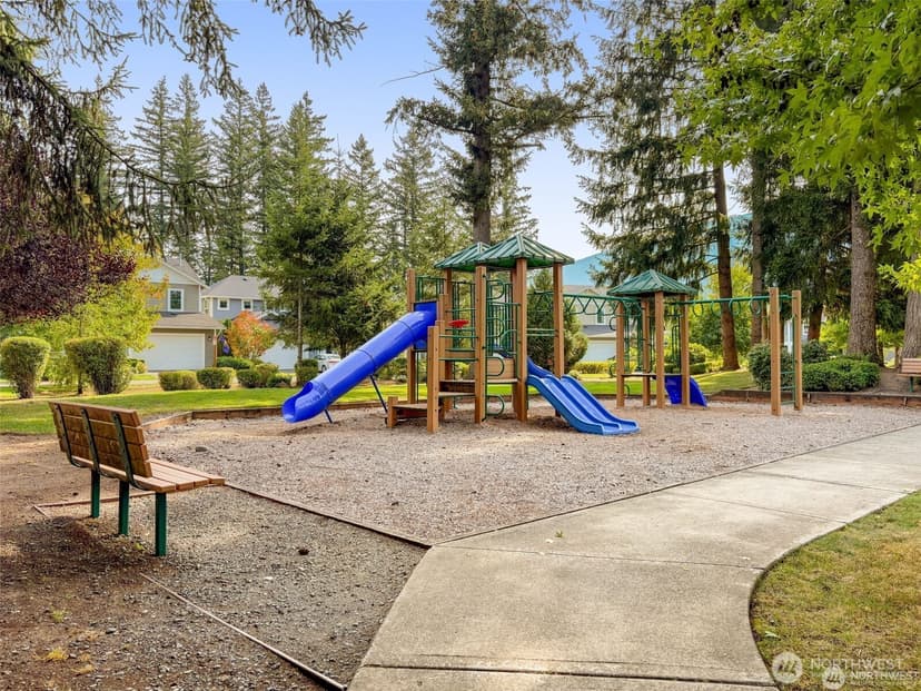 Property photo for 1069 SE 13th Place, North Bend photo 33