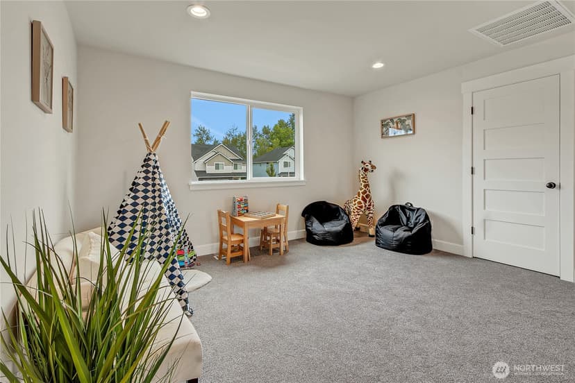 Property photo for 17244 74th Avenue Ct E, Puyallup photo 15