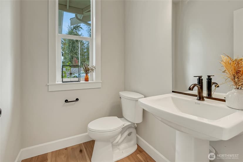 Property photo for 17244 74th Avenue Ct E, Puyallup photo 14