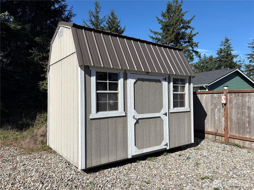 Property photo for 974 Mount Olympus Avenue SE, Ocean Shores photo 7