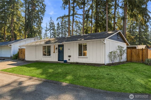 Property photo for 26124 195th Place SE, Covington