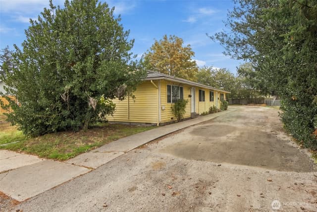 Property photo for 1108 B Street SE, Auburn photo 2