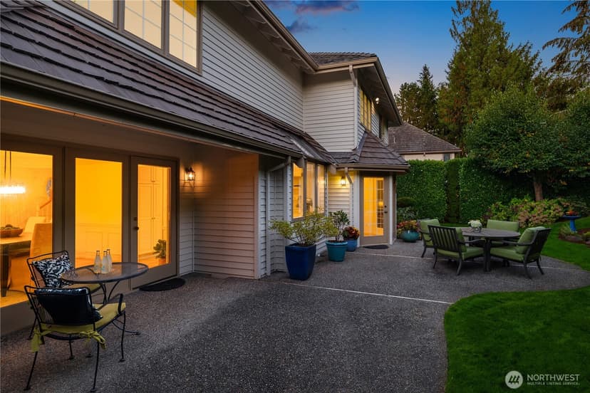 Property photo for 4658 225th Avenue SE, Sammamish photo 34