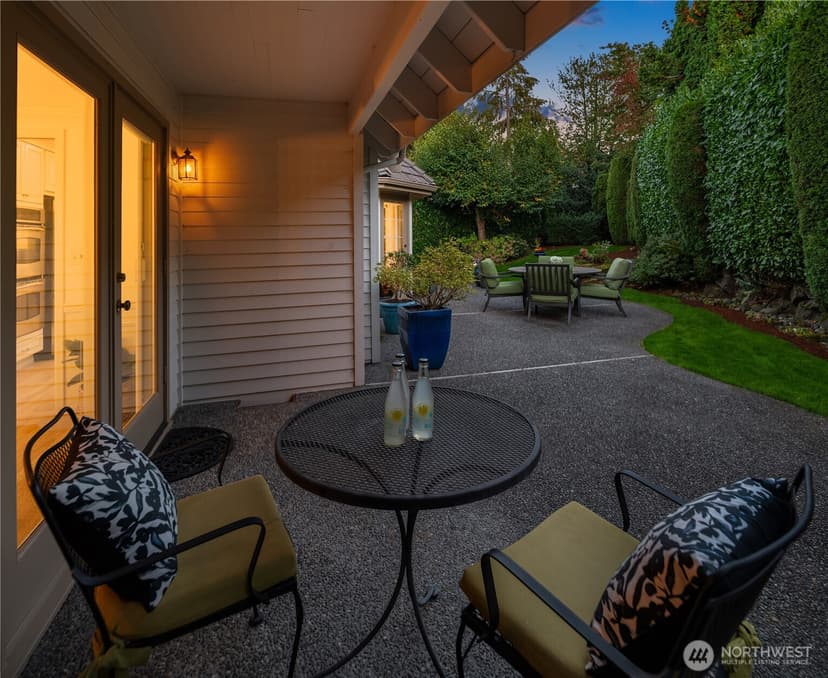 Property photo for 4658 225th Avenue SE, Sammamish photo 33