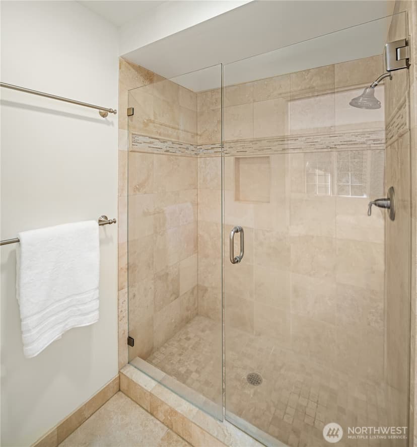 Property photo for 4658 225th Avenue SE, Sammamish photo 22