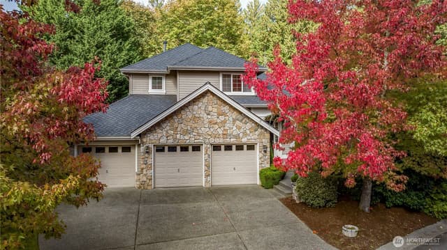 Property photo for 19618 NE 44th Place, Sammamish photo 2