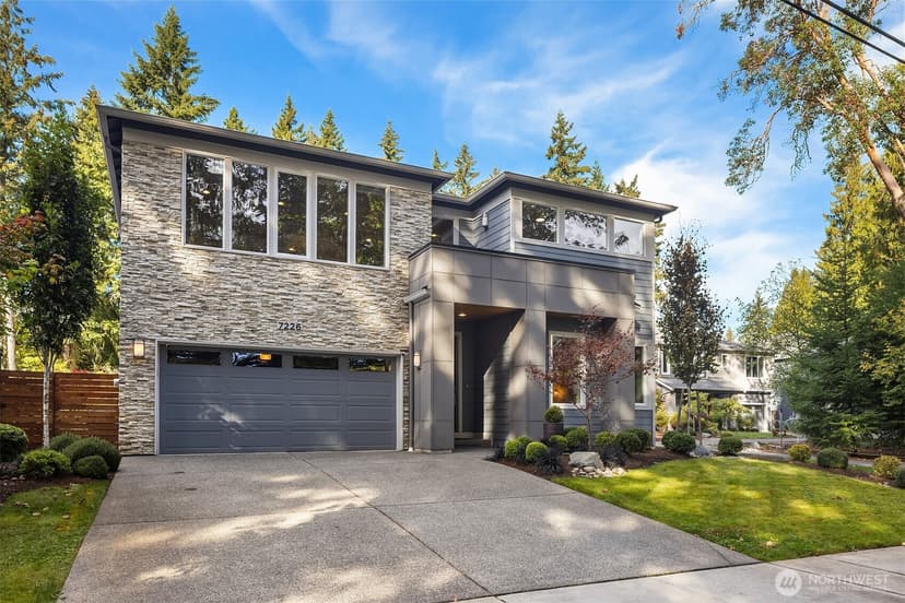 Property photo for 7226 NE 129th Street, Kirkland photo 32