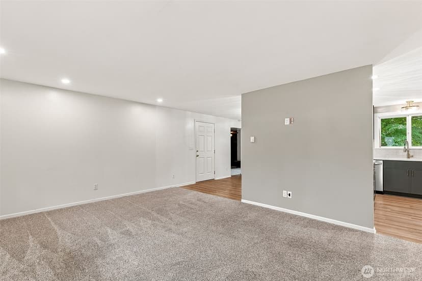 Property photo for 3115 85th Drive SE, Lake Stevens photo 3