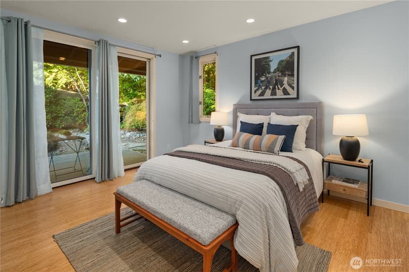 Property photo for 4429 Forest Avenue SE, Mercer Island photo 22