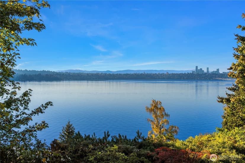 Property photo for 4429 Forest Avenue SE, Mercer Island photo 37