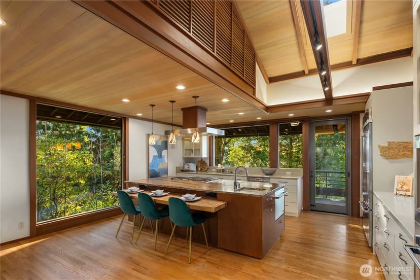 Property photo for 4429 Forest Avenue SE, Mercer Island photo 16