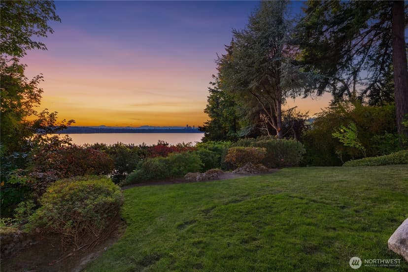 Property photo for 4429 Forest Avenue SE, Mercer Island photo 35