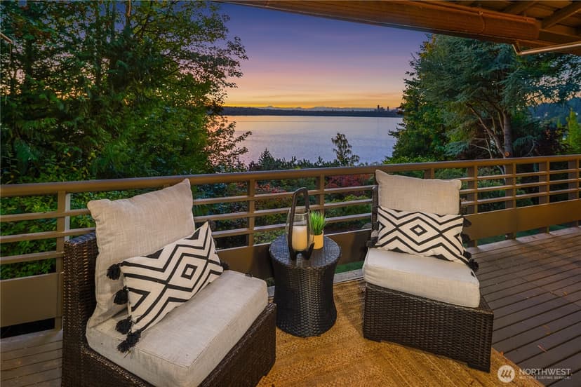 Property photo for 4429 Forest Avenue SE, Mercer Island photo 32