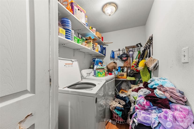 Property photo for 6626 s tyler, Tacoma photo 21