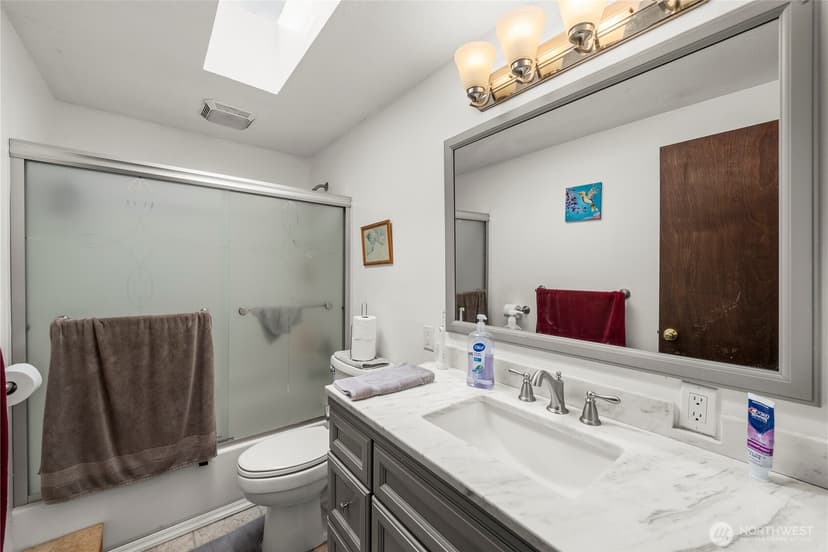 Property photo for 27224 122nd Avenue SE, Kent photo 15