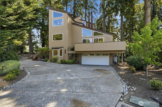 Property photo for 24322 135th Avenue SE, Kent