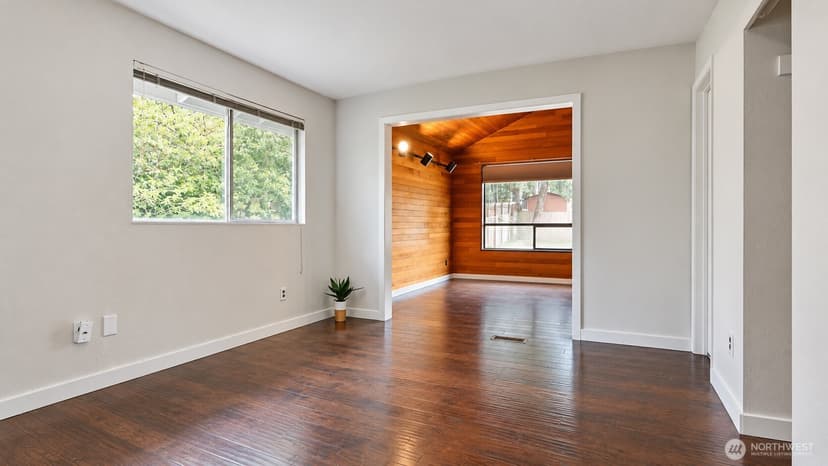 Property photo for 21405 124th Avenue SE, Kent photo 13