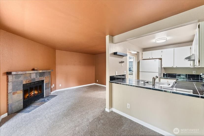 Property photo for 17435 119 Lane SE #D31, Renton photo 4