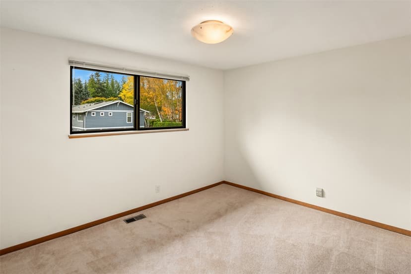 Property photo for 8317 229th Street SW, Edmonds photo 16
