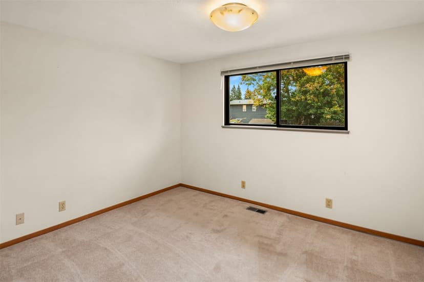 Property photo for 8317 229th Street SW, Edmonds photo 15
