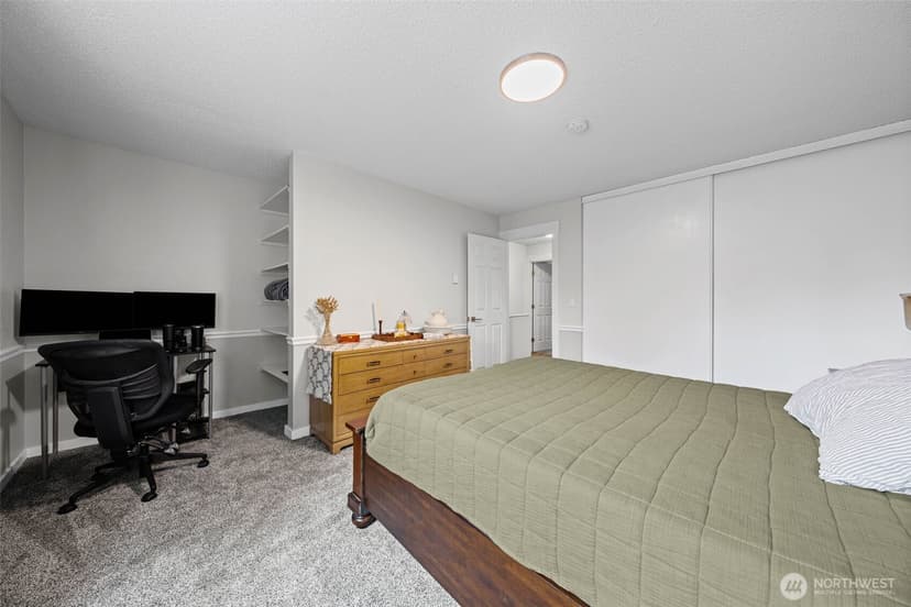 Property photo for 826 Pike Street NE #C6, Auburn photo 16
