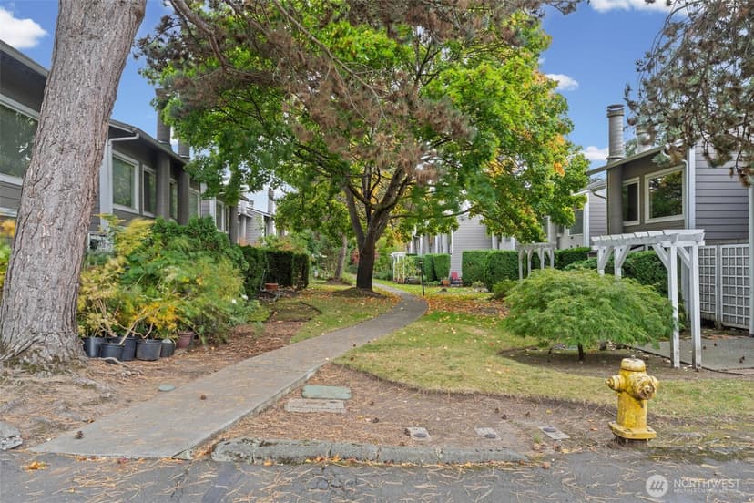 Property photo for 826 Pike Street NE #C6, Auburn photo 32