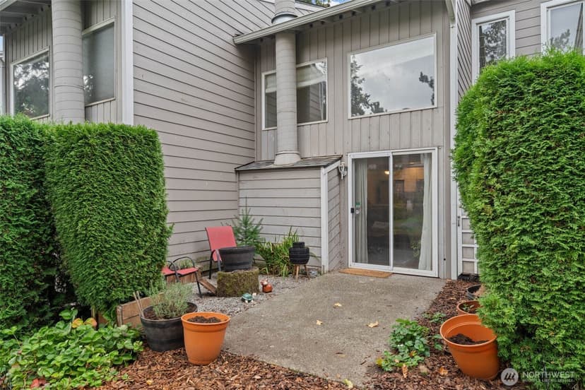 Property photo for 826 Pike Street NE #C6, Auburn photo 24