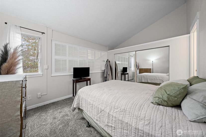 Property photo for 826 Pike Street NE #C6, Auburn photo 13