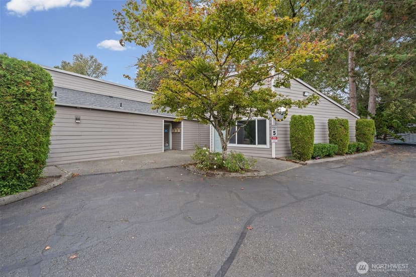 Property photo for 826 Pike Street NE #C6, Auburn photo 33