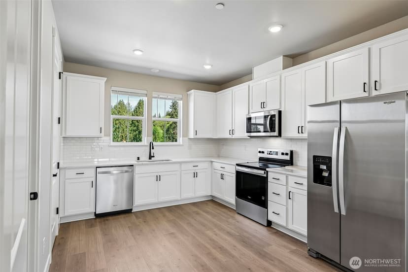 Property photo for 8931 172nd Street NE, Arlington photo 10