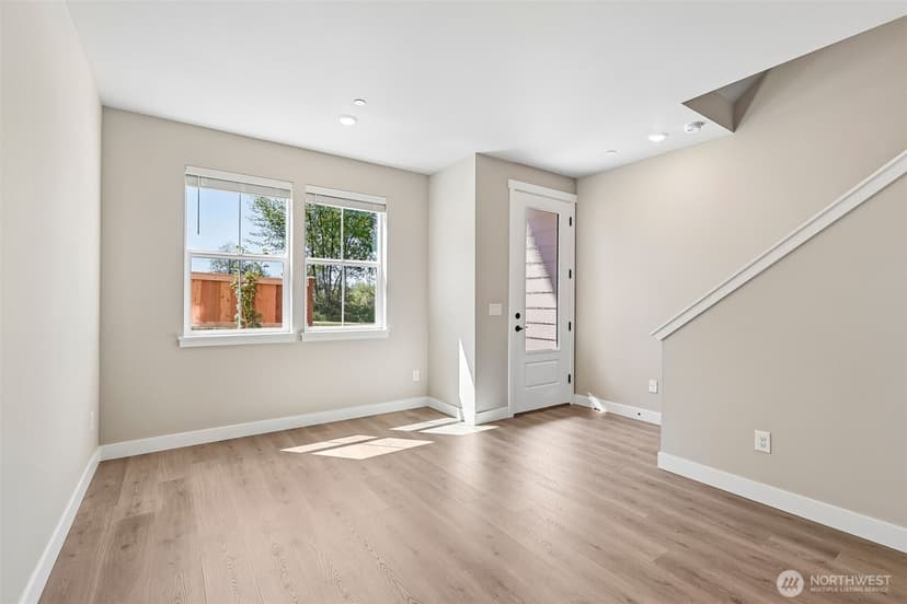 Property photo for 8931 172nd Street NE, Arlington photo 17