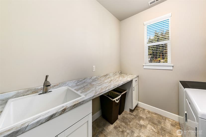 Property photo for 24223 1st Avenue SE, Bothell photo 17