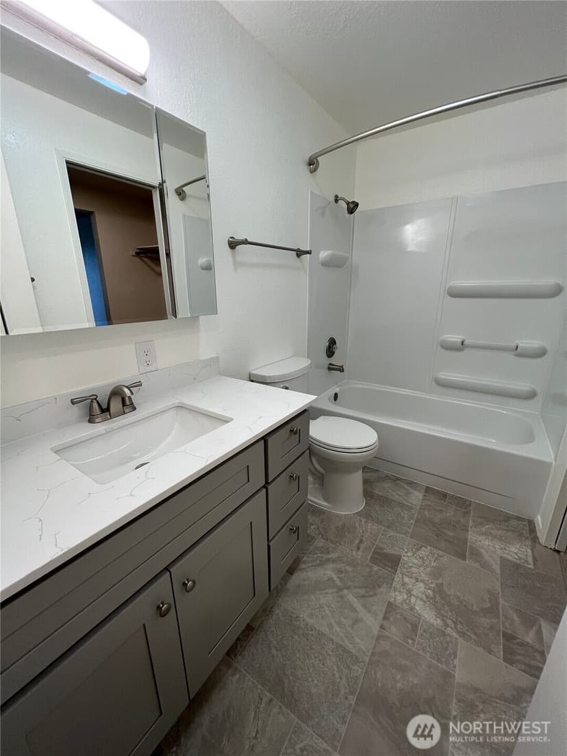 Property photo for 8305 53rd Avenue W #5, Mukilteo photo 14